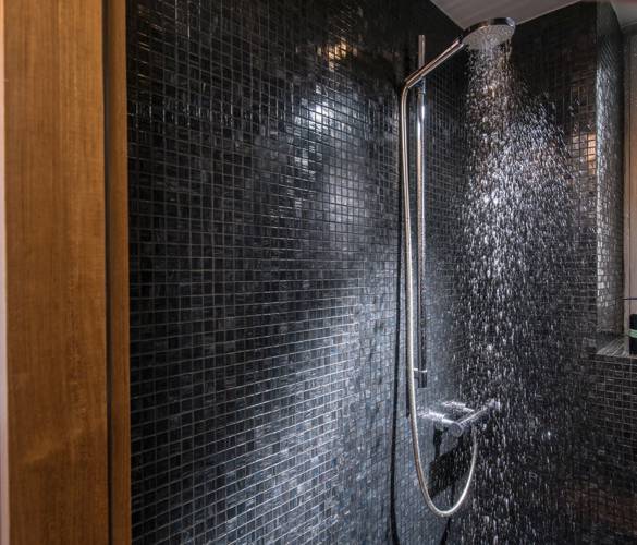 The Blossom Loft Bright Apartment